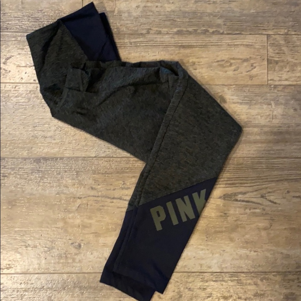 Victoria’s Secret warm leggings size medium. NW/OT - Picture 1 of 4